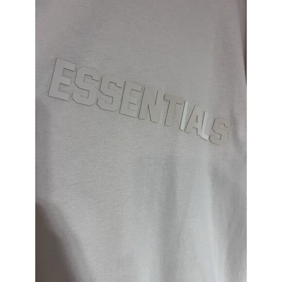 Fear Of God ESSENTIALS XL Earth Tone Shirt Sleeve Designer Streetwear T Shirt - Picture 2 of 10